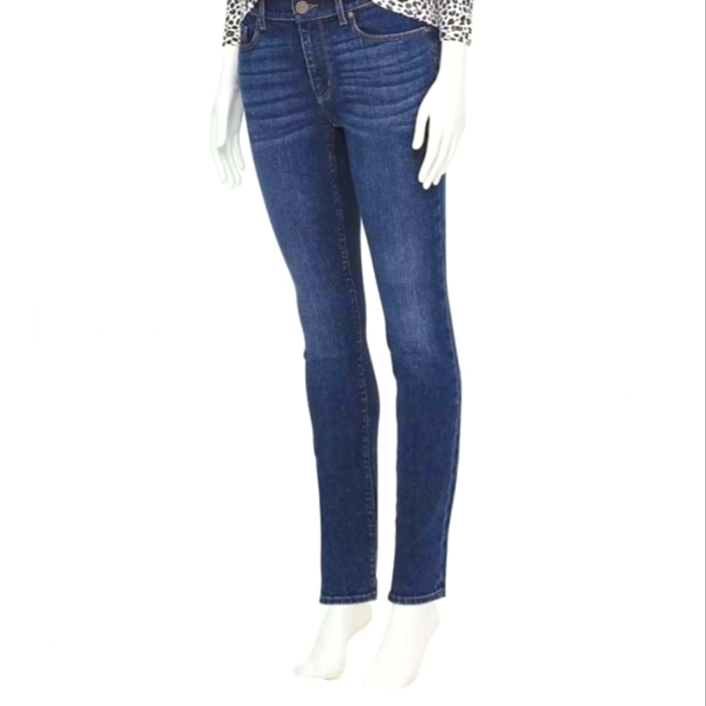 Medium Wash Curvy Skinny Jeans